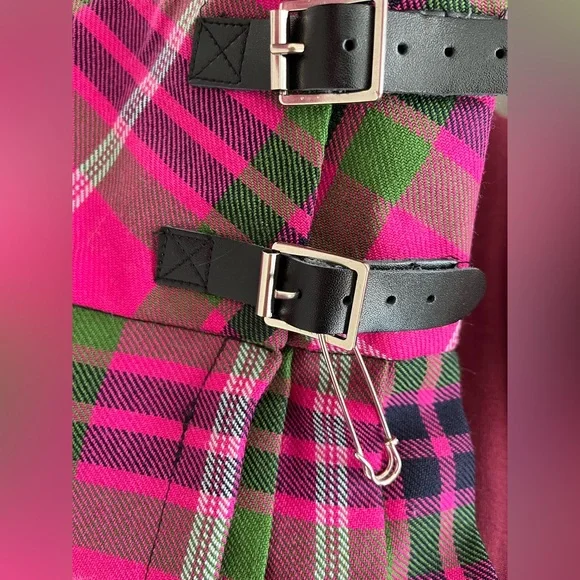 John Morrison Kiltmakers girls Kilt. - Picture 6 of 6